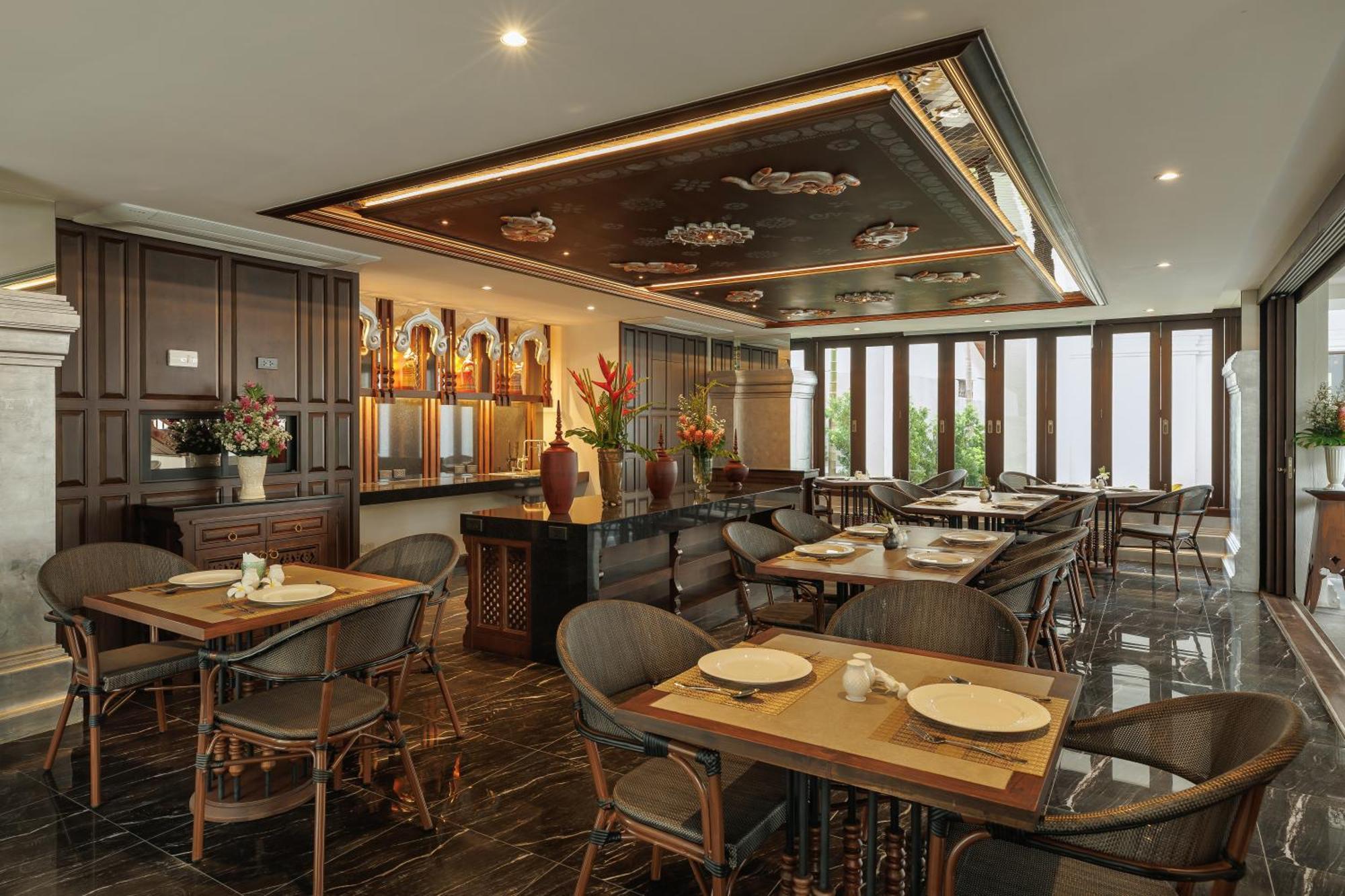 Akira Thaphae Hotel Chiang Mai Dış mekan fotoğraf